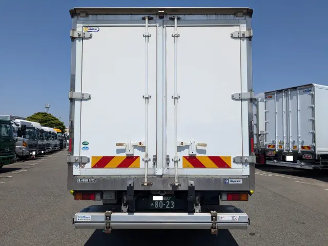 三菱 キャンター TKG-FEB80(2WD)の写真6