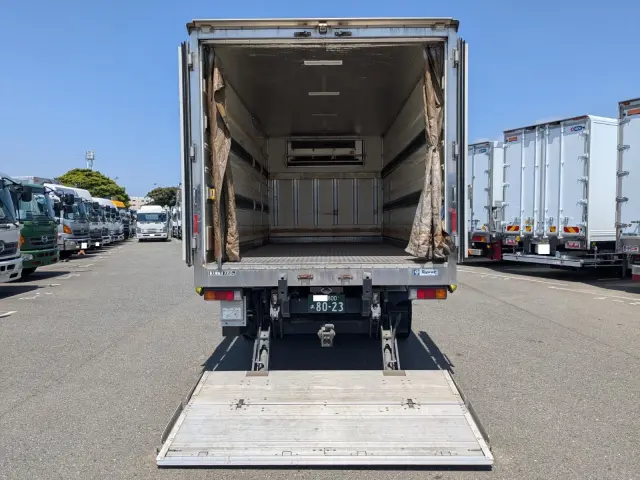 三菱 キャンター TKG-FEB80(2WD)の写真9