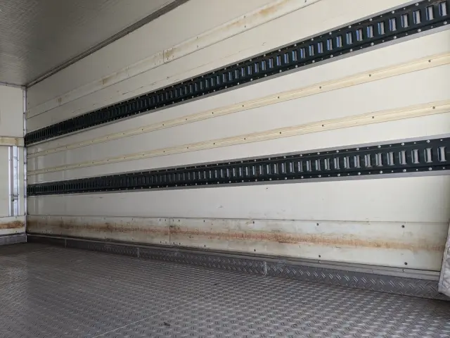 三菱 キャンター TKG-FEB80(2WD)の写真16