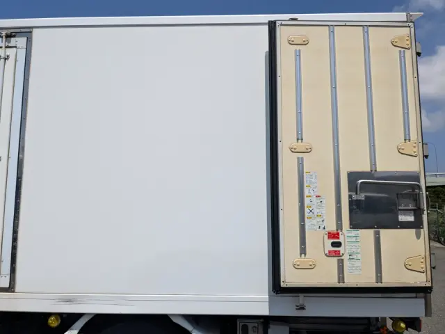 三菱 キャンター TKG-FEB80(2WD)の写真24