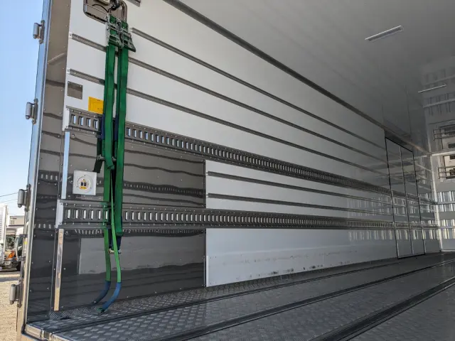 三菱 スーパーグレート 2PG-FS84HZ(8x4)の写真20