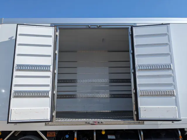 三菱 スーパーグレート 2PG-FS84HZ(8x4)の写真25