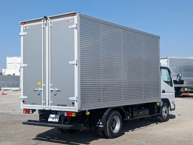 三菱 キャンター 2RG-FEAV0(2WD)の写真4