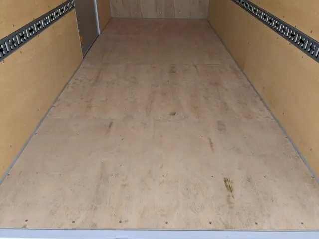 三菱 キャンター 2RG-FEAV0(2WD)の写真11