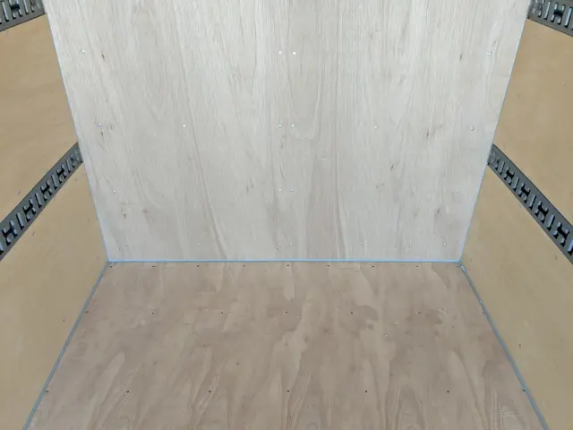 三菱 キャンター 2RG-FEAV0(2WD)の写真13