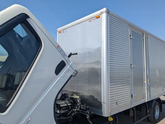 三菱 キャンター 2RG-FEAV0(2WD)の写真34