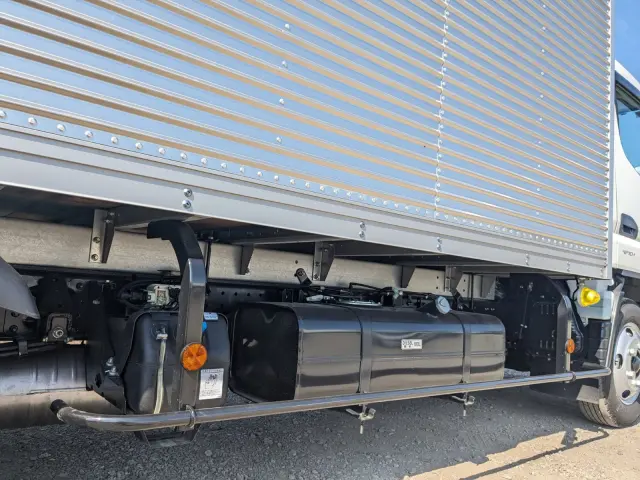 三菱 キャンター 2RG-FEAV0(2WD)の写真41