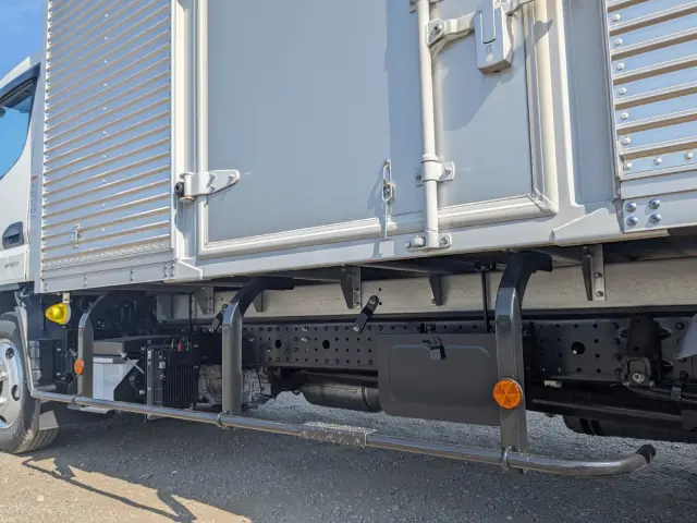 三菱 キャンター 2RG-FEAV0(2WD)の写真43