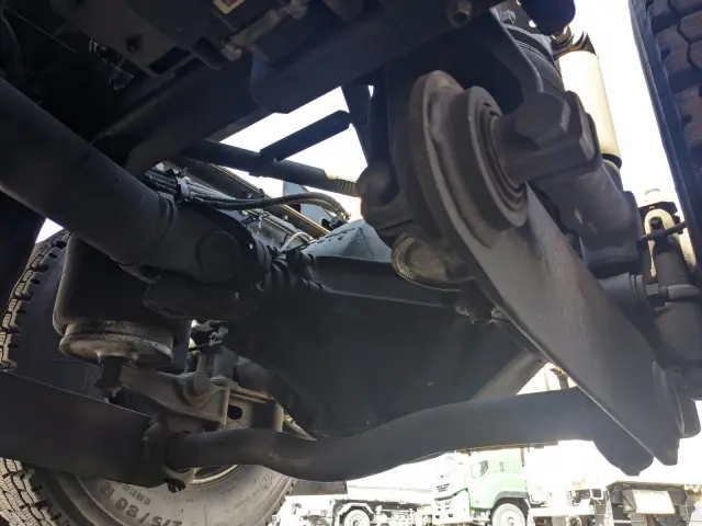 いすゞ ギガ 2KG-EXD52CD(2WD)の写真18