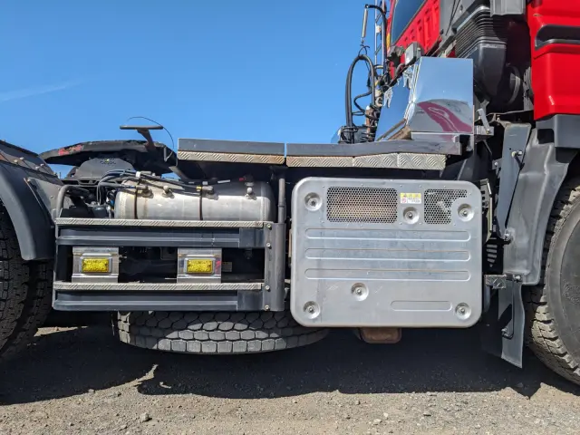 いすゞ ギガ 2KG-EXD52CD(2WD)の写真22