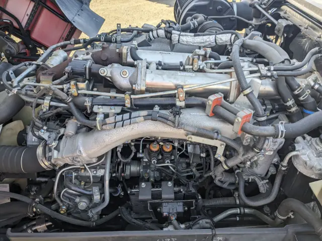 いすゞ ギガ 2KG-EXD52CD(2WD)の写真28