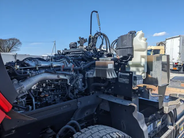 いすゞ ギガ 2KG-EXD52CD(2WD)の写真35