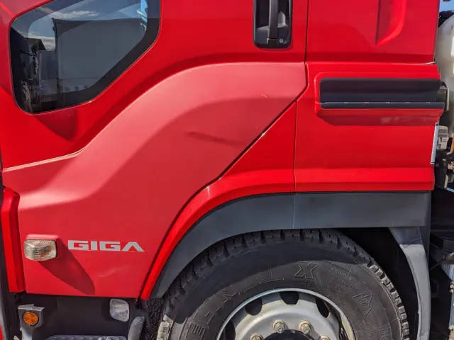 いすゞ ギガ 2KG-EXD52CD(2WD)の写真39