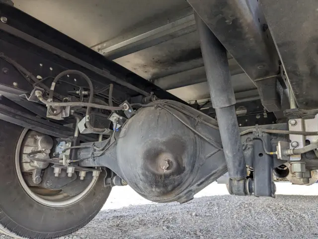 いすゞ エルフ 2RG-NNR88AN(2WD)の写真32