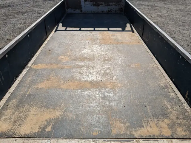 三菱 キャンター 2RG-FEAV0(2WD)の写真10