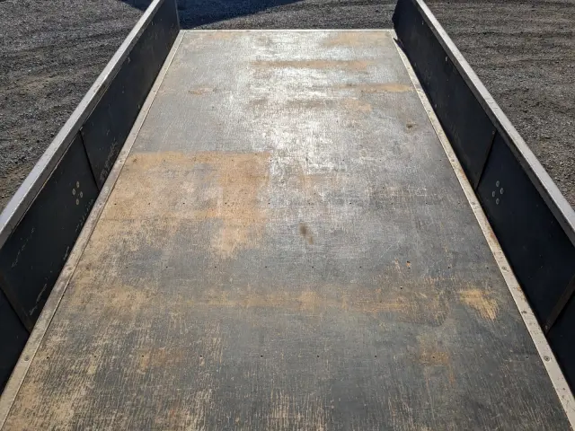 三菱 キャンター 2RG-FEAV0(2WD)の写真15