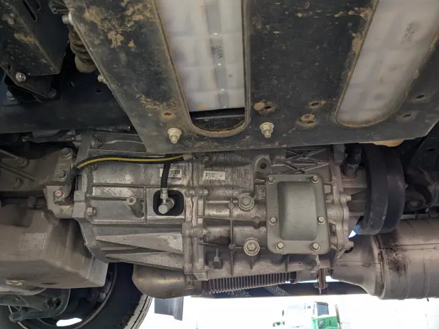 三菱 キャンター 2RG-FEAV0(2WD)の写真22