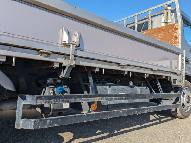 三菱 キャンター 2RG-FEAV0(2WD)の写真31