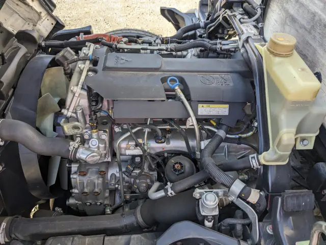 三菱 キャンター 2RG-FEAV0(2WD)の写真37