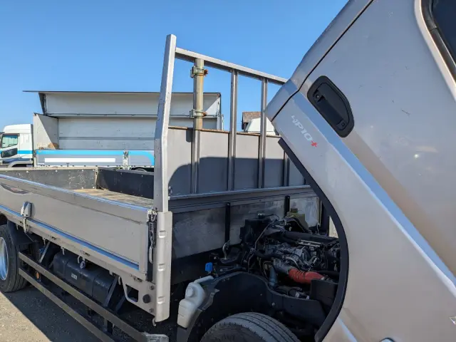 三菱 キャンター 2RG-FEAV0(2WD)の写真41