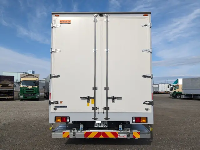 三菱 ファイター 2KG-FK65F(2WD)の写真5