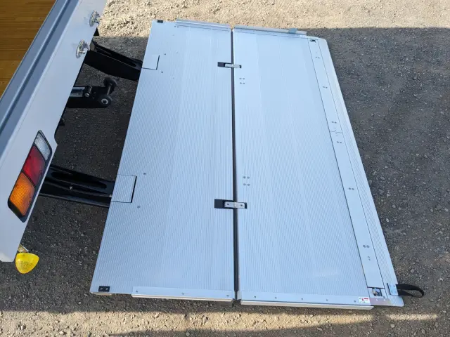 三菱 ファイター 2KG-FK65F(2WD)の写真10