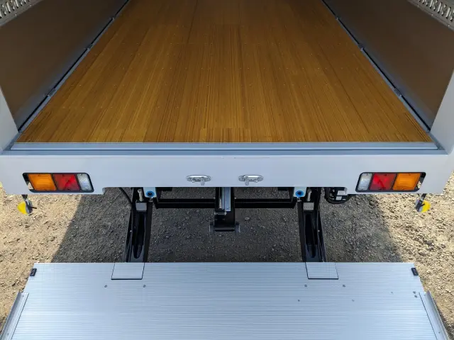 三菱 ファイター 2KG-FK65F(2WD)の写真12