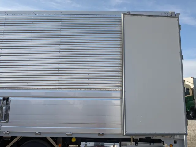 三菱 ファイター 2KG-FK65F(2WD)の写真22