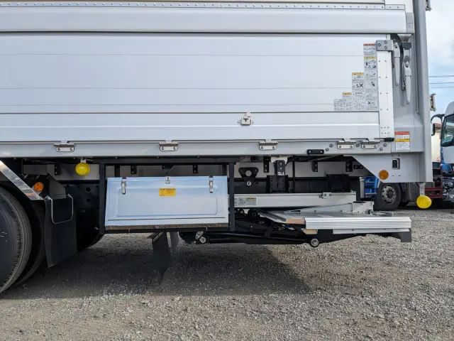 三菱 ファイター 2KG-FK65F(2WD)の写真23