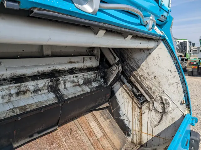 いすゞ エルフ TPG-NMR85AN(2WD)の写真20