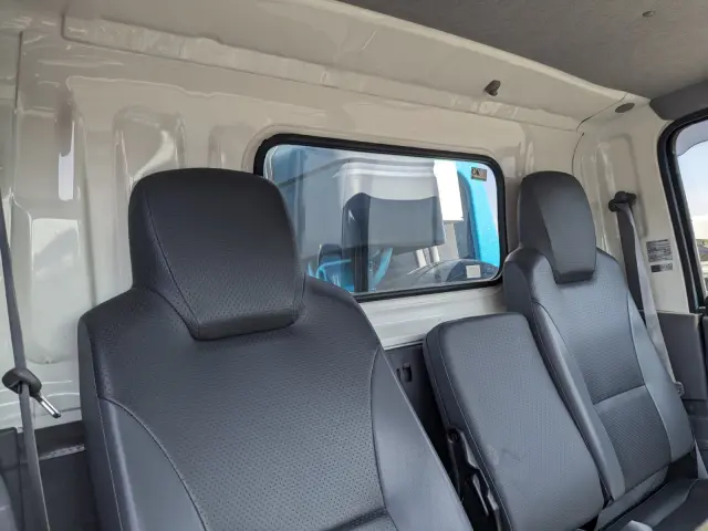 いすゞ エルフ TPG-NMR85AN(2WD)の写真38