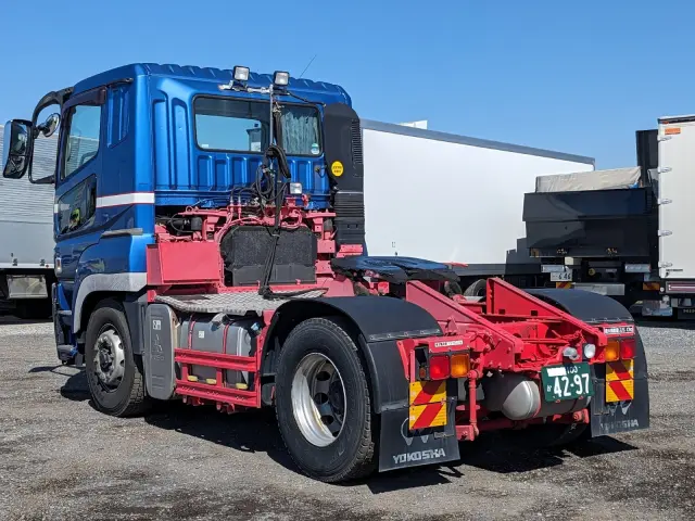 三菱 スーパーグレート QKG-FP54VDR(2WD)の写真4