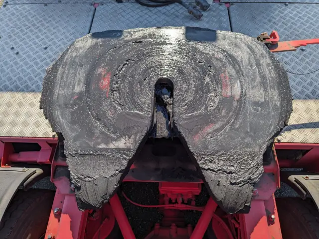 三菱 スーパーグレート QKG-FP54VDR(2WD)の写真11