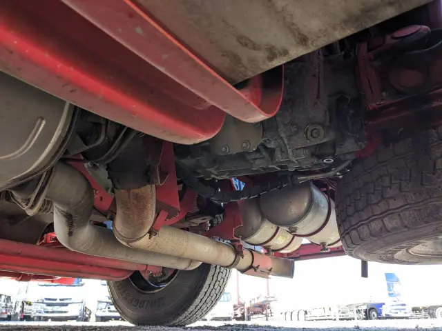 三菱 スーパーグレート QKG-FP54VDR(2WD)の写真18