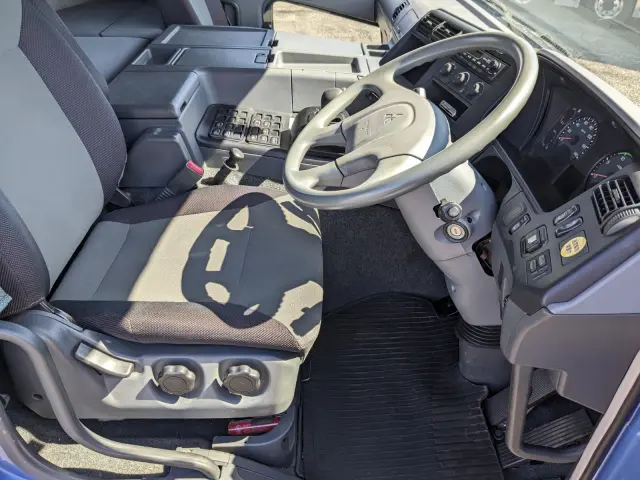 三菱 スーパーグレート QKG-FP54VDR(2WD)の写真19