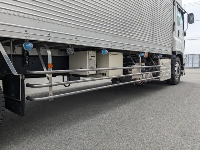 いすゞ ギガ 2PG-CYY77DU(6x4)の写真17