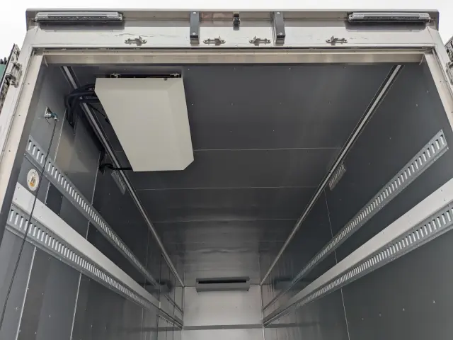 いすゞ ギガ 2PG-CYY77DU(6x4)の写真20