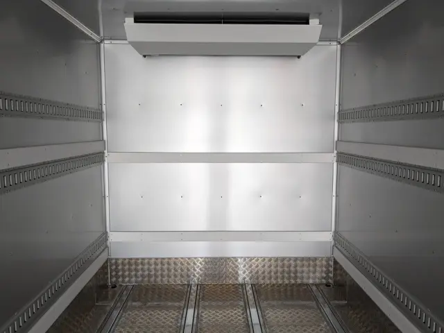 いすゞ ギガ 2PG-CYY77DU(6x4)の写真22