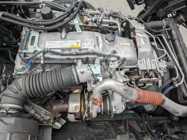 いすゞ ギガ 2PG-CYY77DU(6x4)の写真50