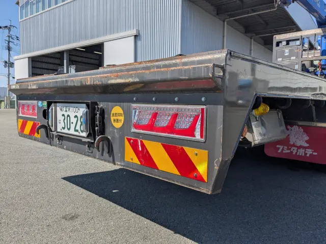 日野 レンジャー 2KG-GK2ABA(6x4)の写真6