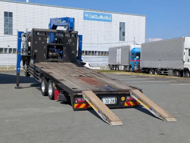 日野 レンジャー 2KG-GK2ABA(6x4)の写真24