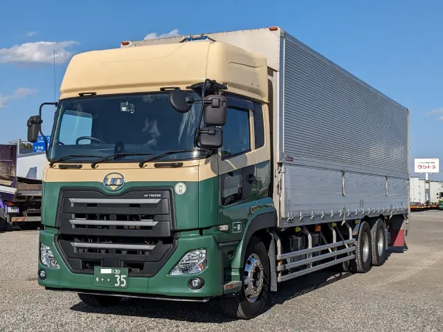 UD クオン 2PG-CD5CA(6x2)の写真1