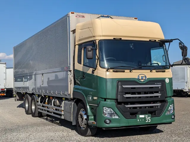 UD クオン 2PG-CD5CA(6x2)の写真2