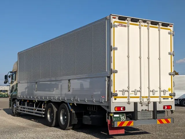 UD クオン 2PG-CD5CA(6x2)の写真3