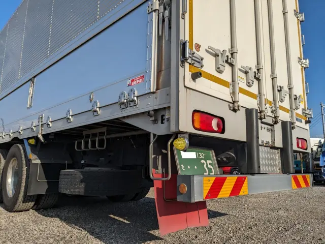 UD クオン 2PG-CD5CA(6x2)の写真7