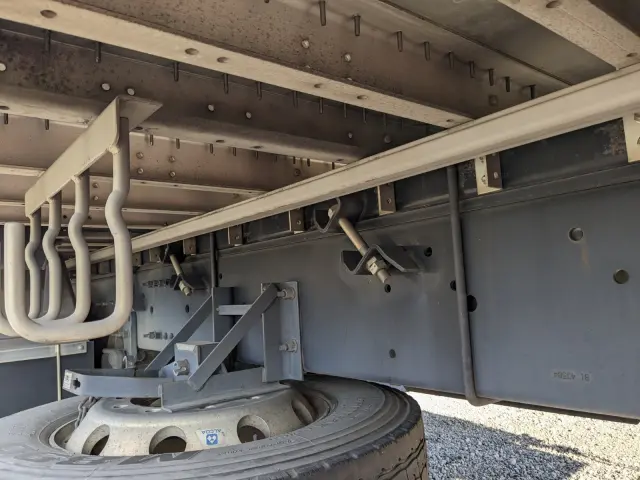 UD クオン 2PG-CD5CA(6x2)の写真21