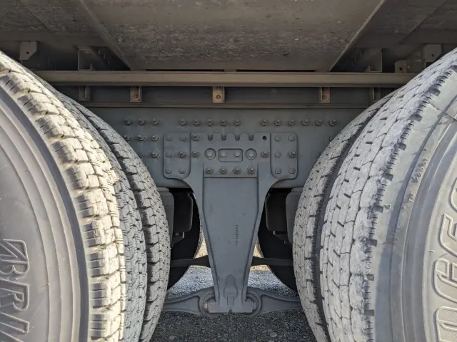 UD クオン 2PG-CD5CA(6x2)の写真22