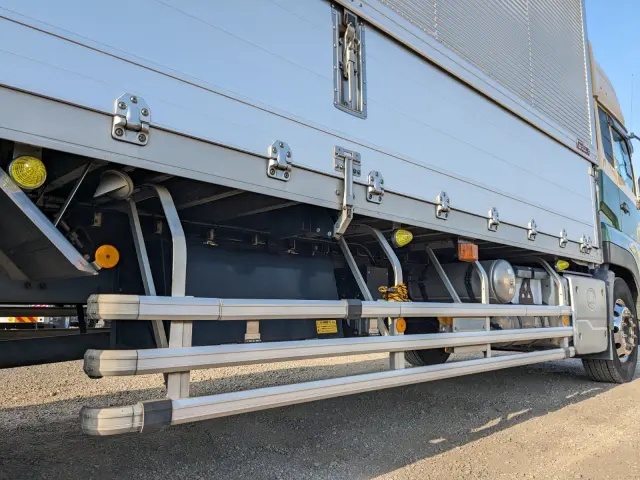 UD クオン 2PG-CD5CA(6x2)の写真37