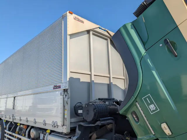 UD クオン 2PG-CD5CA(6x2)の写真50