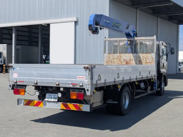 いすゞ フォワード TKG-FRR90S2(2WD)の写真4